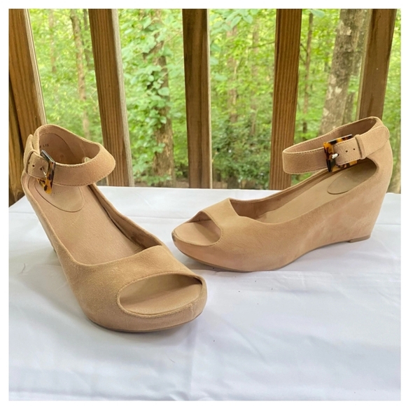 mary jane wedge heels